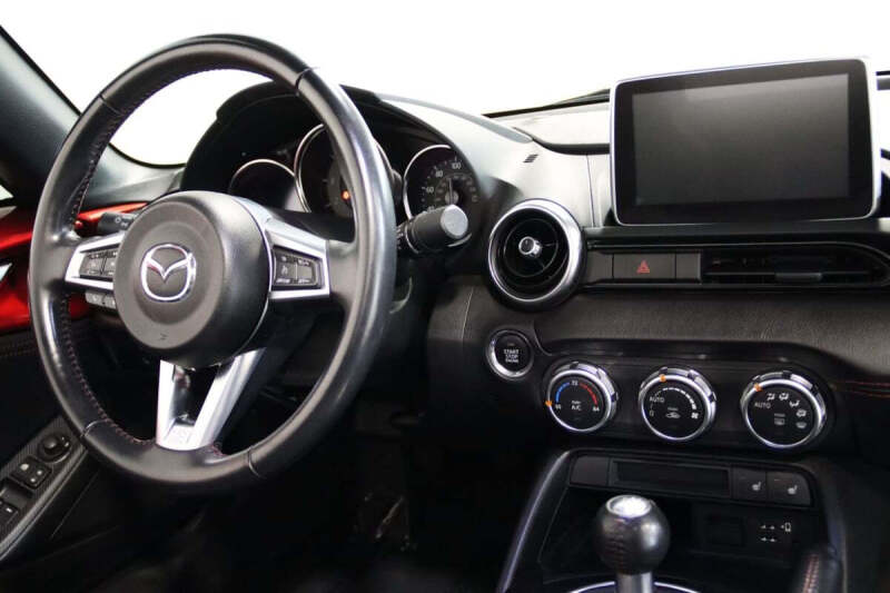 2016 Mazda MX-5 Miata Grand Touring