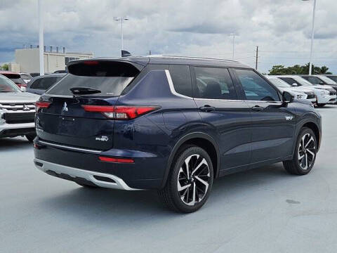 2025 Mitsubishi Outlander PHEV SEL