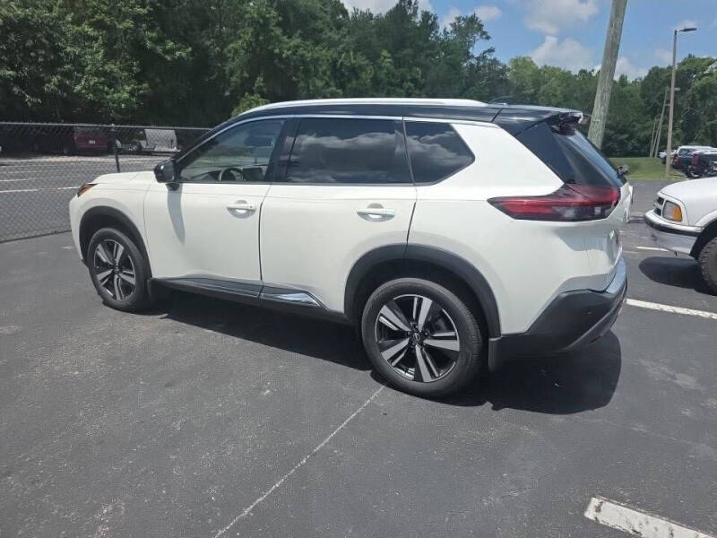 2023 Nissan Rogue SL