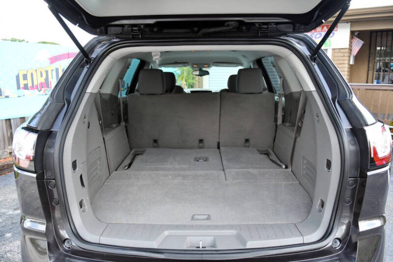 2014 Chevrolet Traverse LS