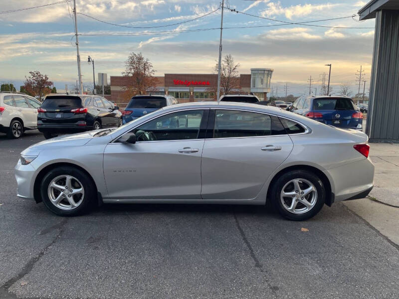 2018 Chevrolet Malibu LS