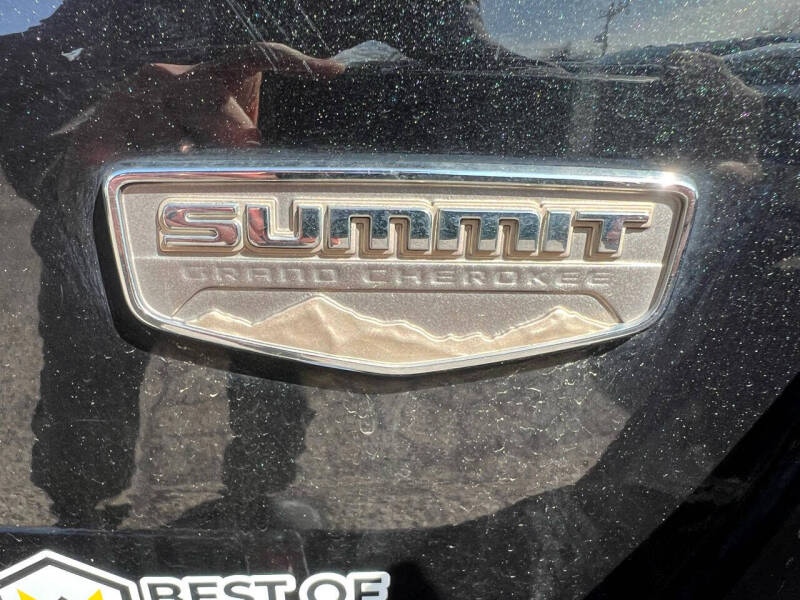 2016 Jeep Grand Cherokee Summit