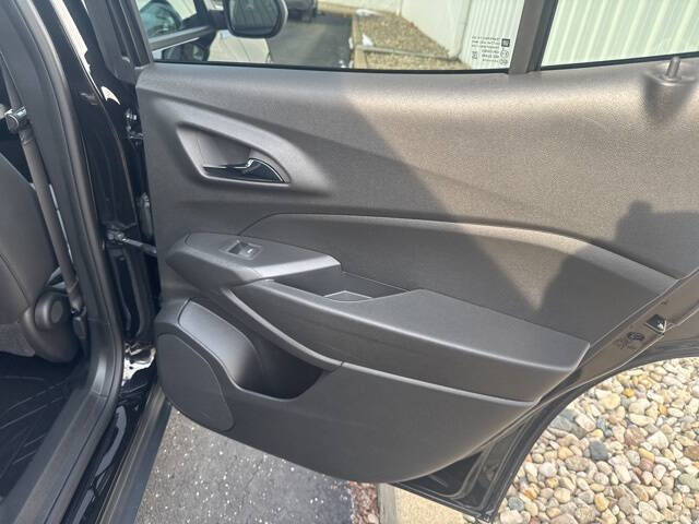 2024 Chevrolet Trax RS