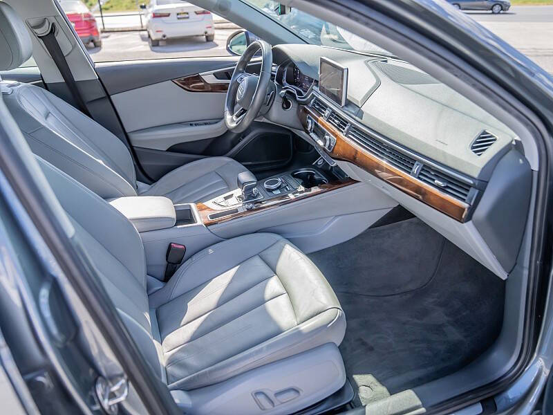 2019 Audi A4 Premium Plus 40 TFSI