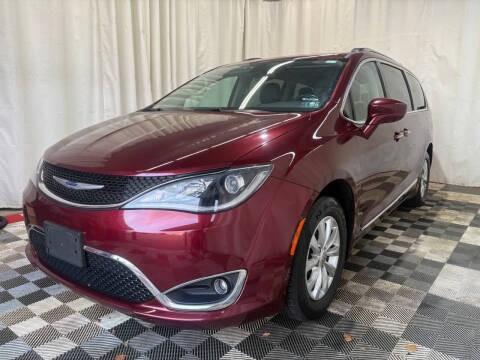 2019 Chrysler Pacifica Touring L