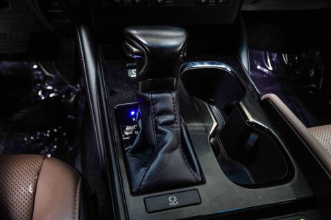 2025 Lexus ES 350