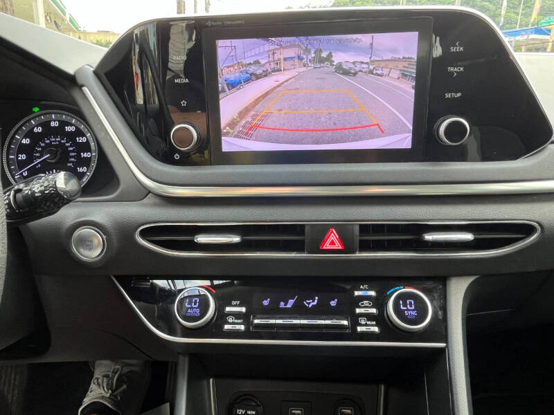 2022 Hyundai Sonata SEL