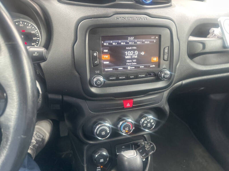 2017 Jeep Renegade Altitude