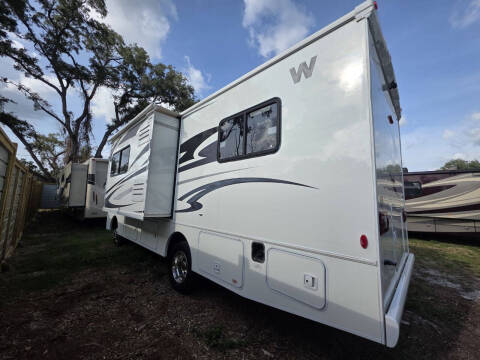 2013 Winnebago Vista