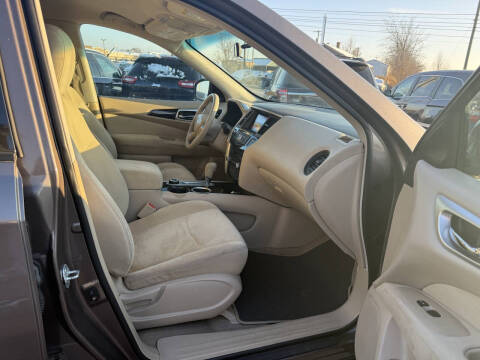 2013 Nissan Pathfinder S