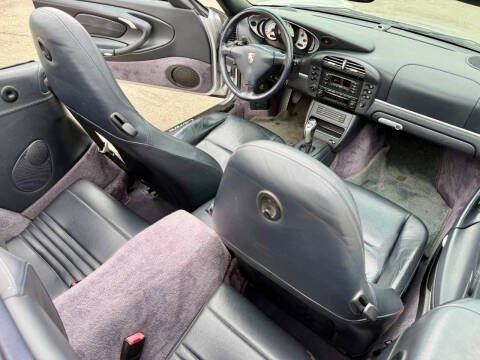 2003 Porsche 911 Carrera