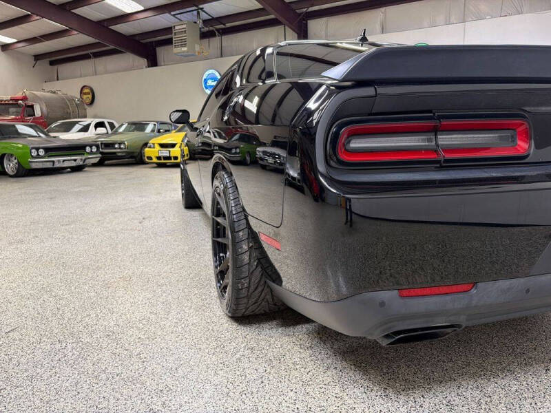 2016 Dodge Challenger SRT Hellcat