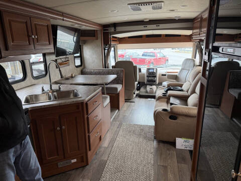 2019 Winnebago Vista 27PE