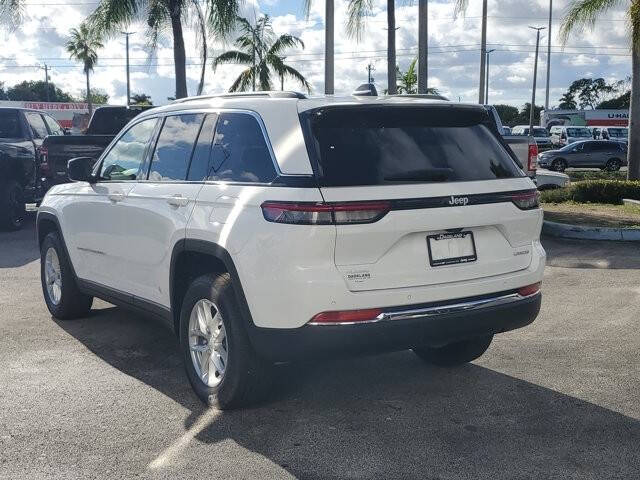 2025 Jeep Grand Cherokee Laredo X