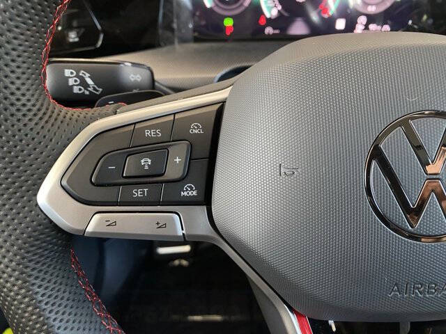 2025 Volkswagen Golf GTI Autobahn