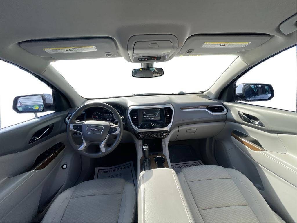 White 2017 GMC Acadia SLE-2 4x4 SLE-2 4dr SUV 19