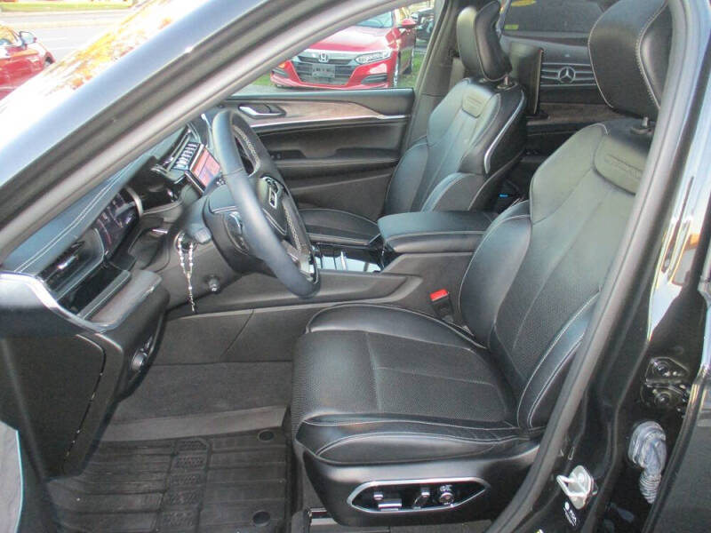 2023 Jeep Grand Cherokee L Overland