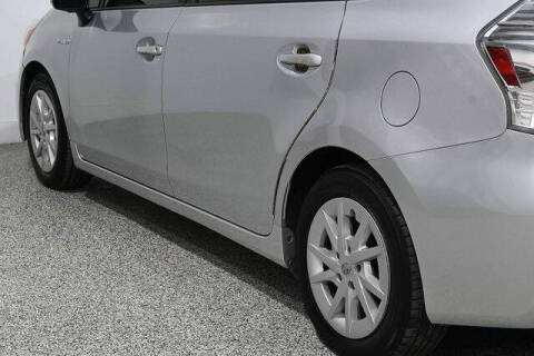 2013 Toyota Prius v Three