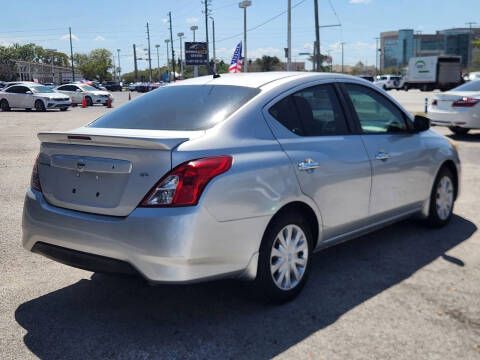 2018 Nissan Versa