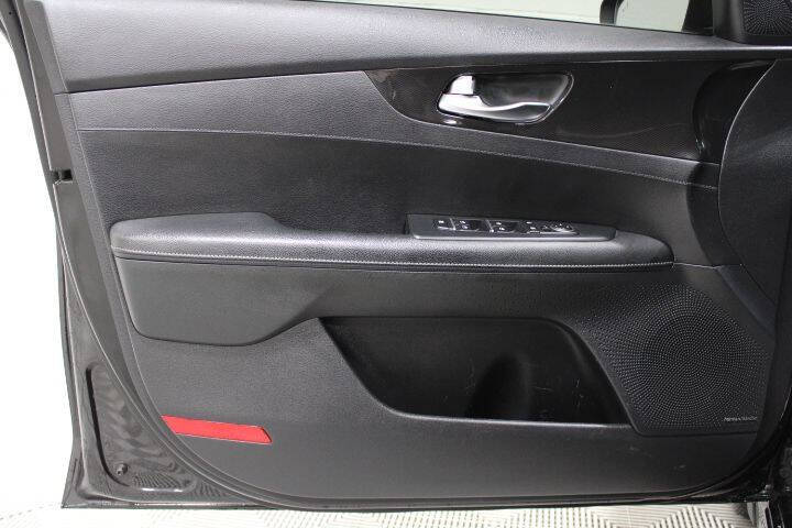 2021 Kia Forte GT Line