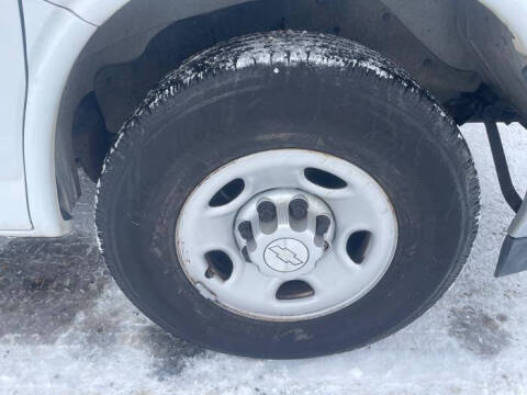 2017 Chevrolet Express 2500