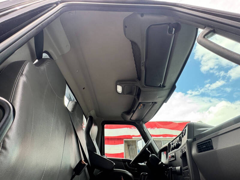 2023 International MV607