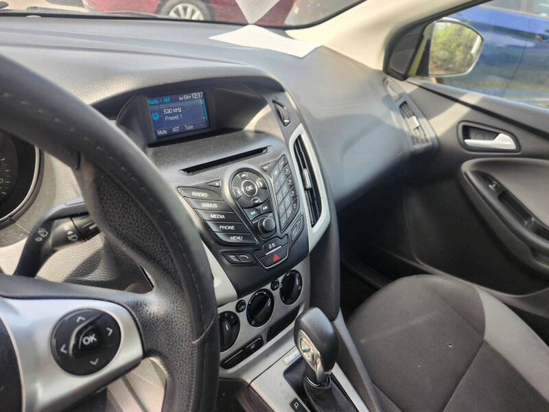 2013 Ford Focus SE