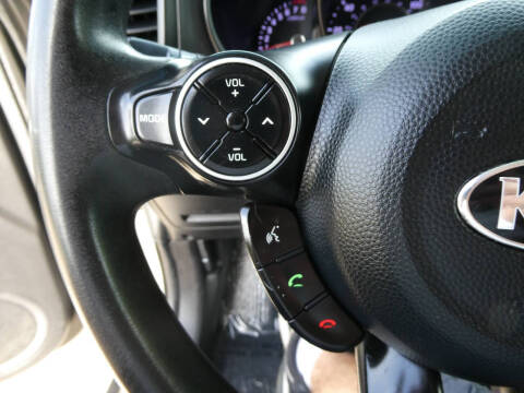 2019 Kia Soul +