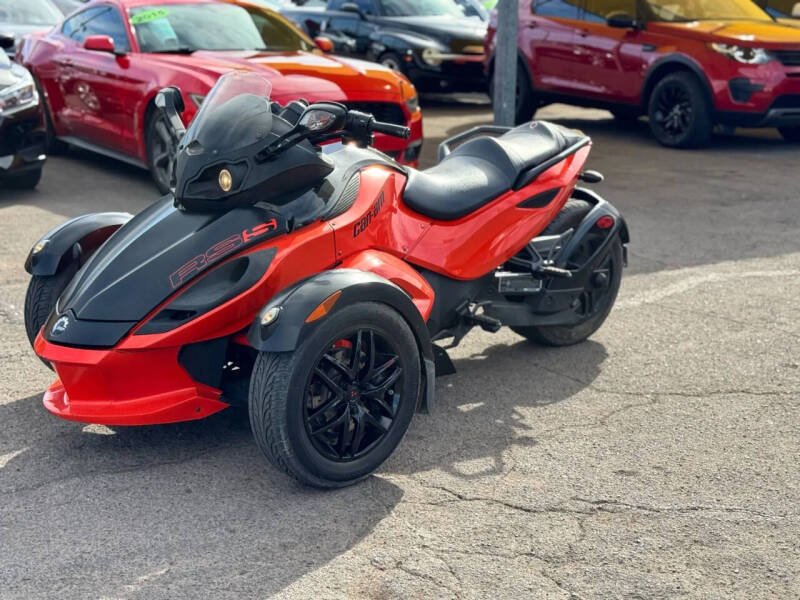 2012 Can-Am SPYDER ROA