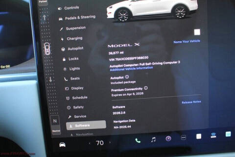 2023 Tesla Model X Standard Range