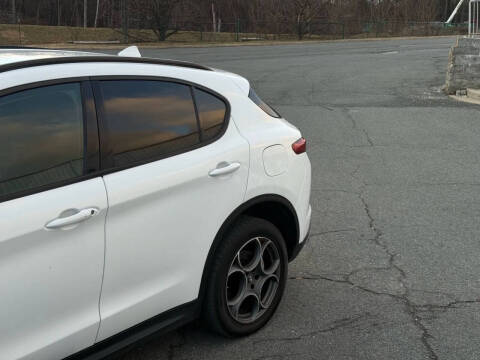 2022 Alfa Romeo Stelvio Sprint