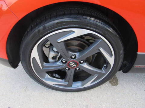 2019 Hyundai Veloster