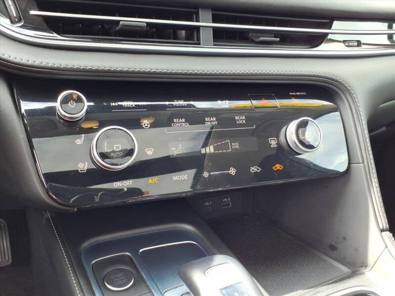 2022 Infiniti QX60 Luxe