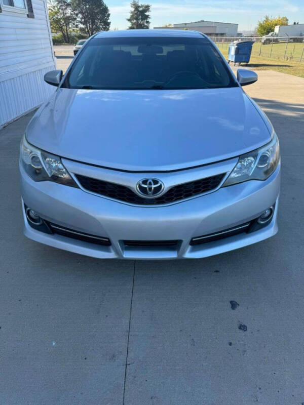 2014 Toyota Camry for sale at Carsland KC in Kansas City MO