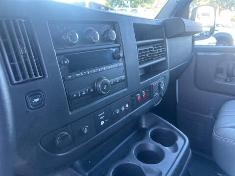 2015 Chevrolet Express 2500