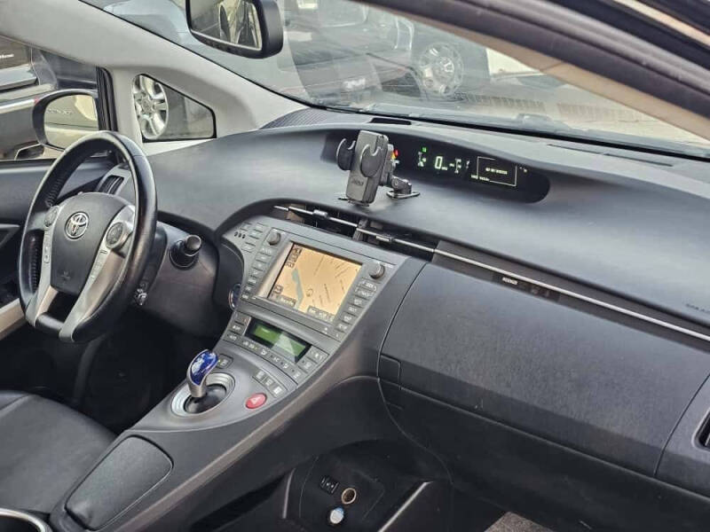 2014 Toyota Prius Five