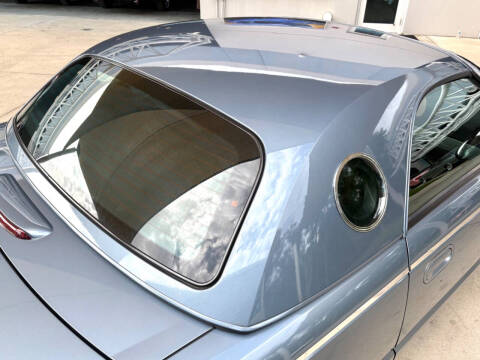 2005 Ford Thunderbird Deluxe