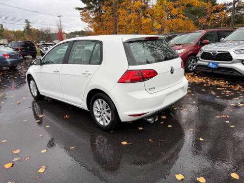 2015 Volkswagen Golf TSI S