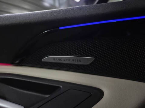 2025 Audi Q5 quattro Prestige TFSI