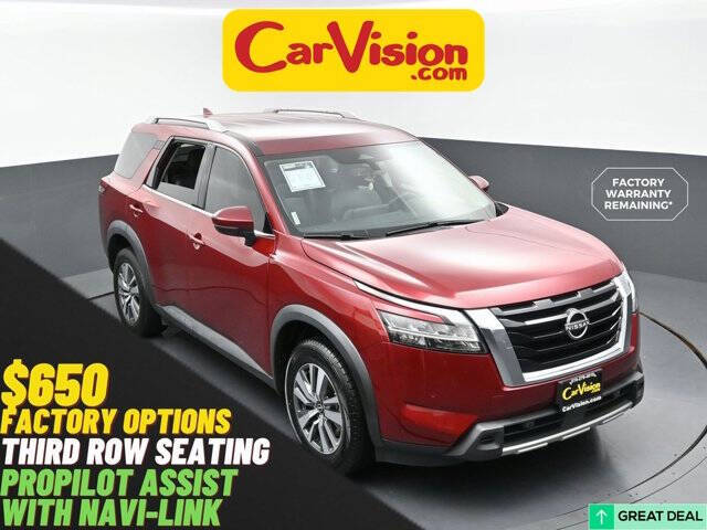 2023 Nissan Pathfinder SL