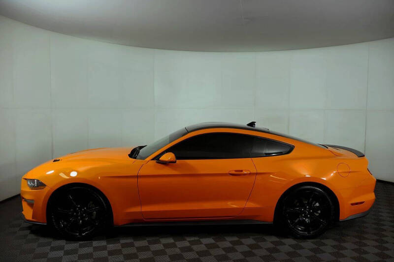 2020 Ford Mustang EcoBoost