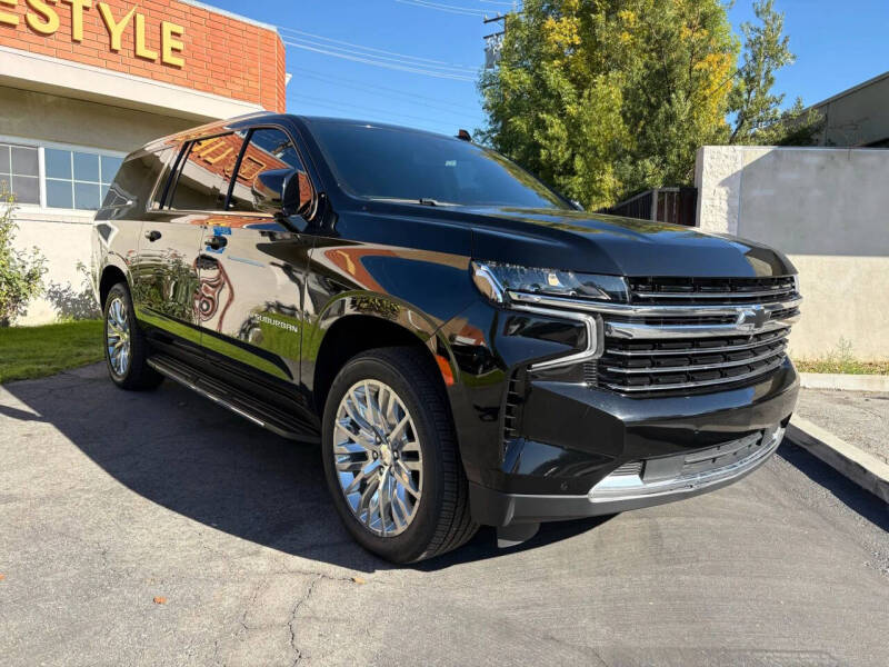 2024 Chevrolet Suburban LT