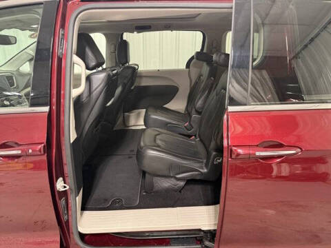 2018 Chrysler Pacifica Touring L Plus