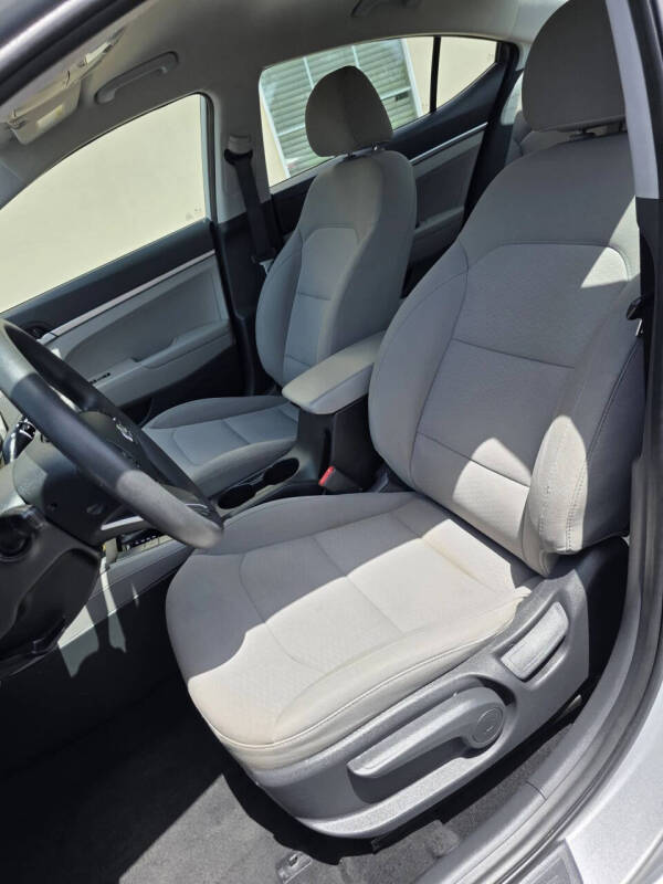 2019 Hyundai Elantra