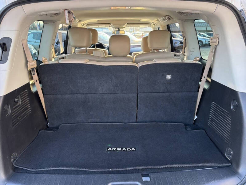 2023 Nissan Armada SL