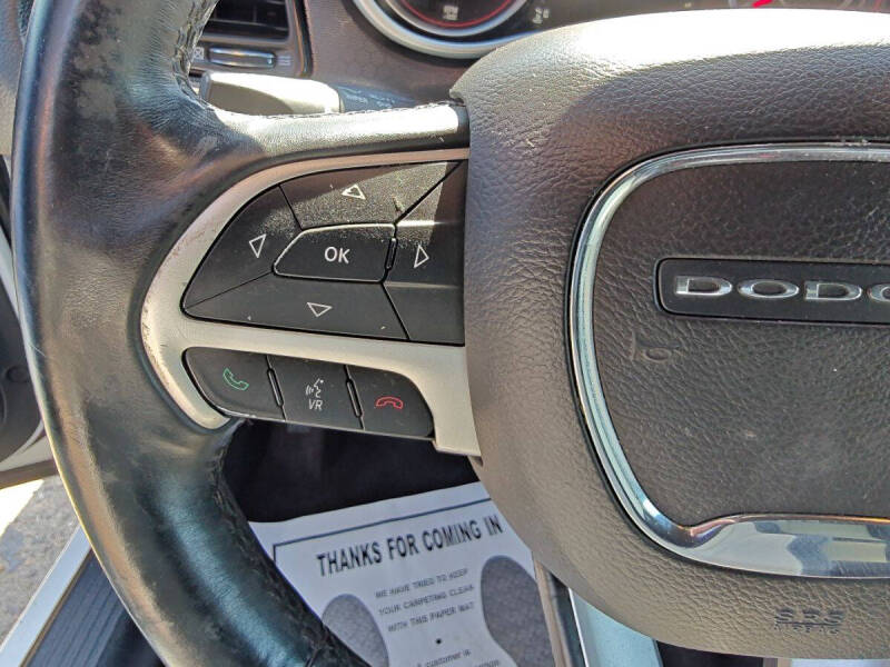 2016 Dodge Challenger SXT Plus