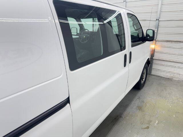 2019 Chevrolet Express 2500