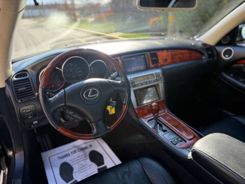 2005 Lexus SC 430