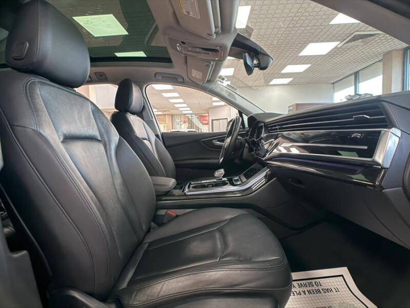 2022 Audi Q7 quattro Premium Plus 55 TFSI