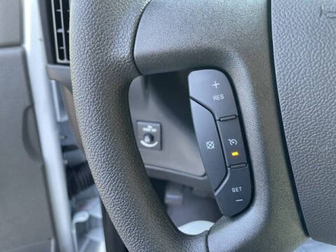 2025 GMC Savana 2500